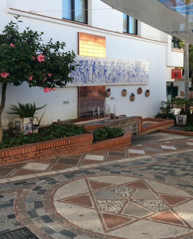 Boutique Hotel Pueblo Benalmadena Bagian luar foto