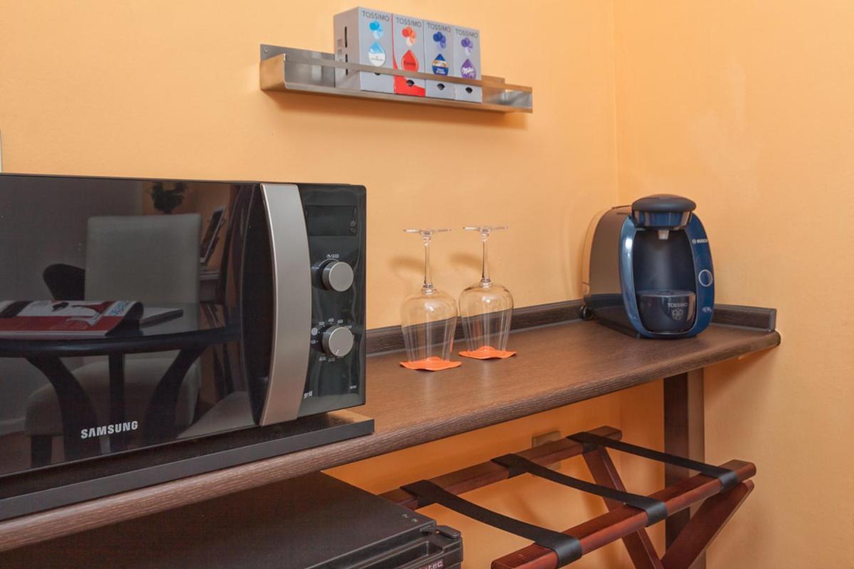 Boutique Hotel Pueblo Benalmadena Bagian luar foto