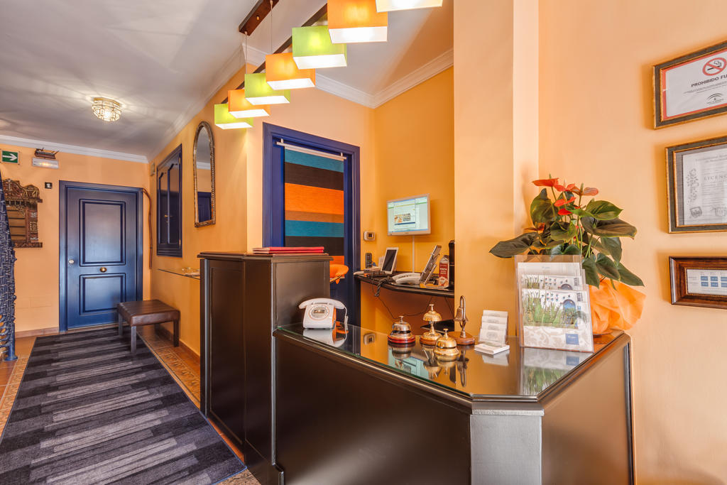 Boutique Hotel Pueblo Benalmadena Bagian luar foto