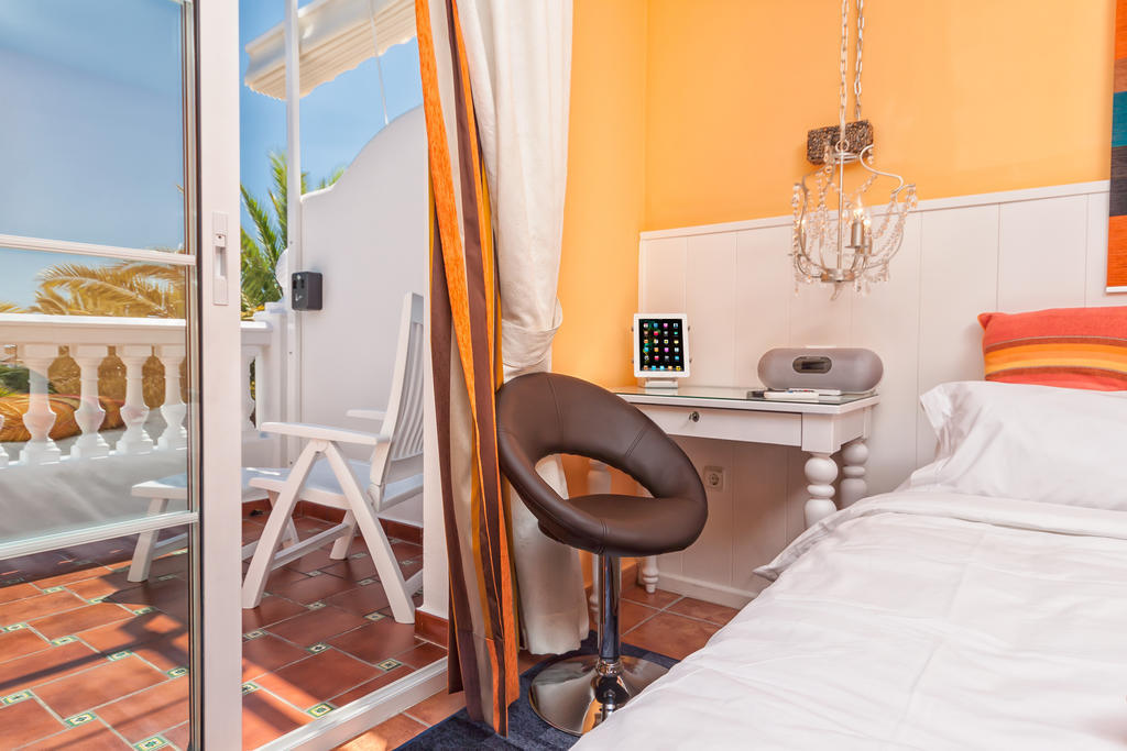Boutique Hotel Pueblo Benalmadena Bagian luar foto