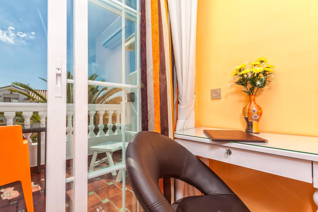 Boutique Hotel Pueblo Benalmadena Ruang foto