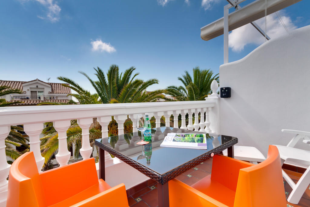 Boutique Hotel Pueblo Benalmadena Ruang foto