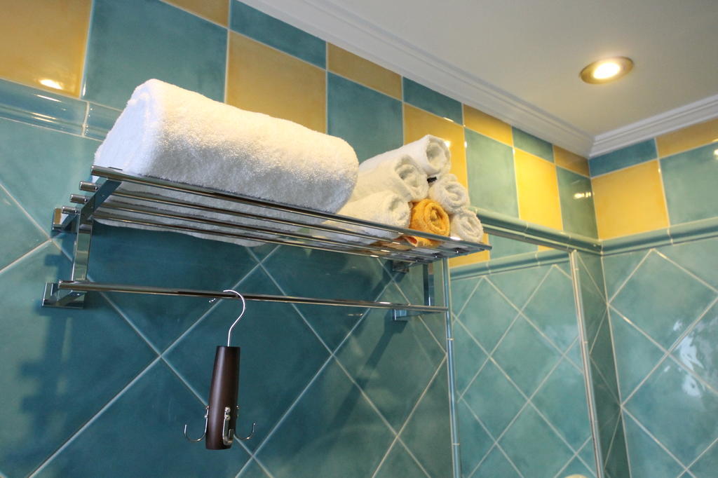 Boutique Hotel Pueblo Benalmadena Ruang foto