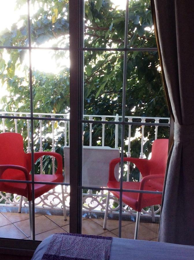 Boutique Hotel Pueblo Benalmadena Bagian luar foto