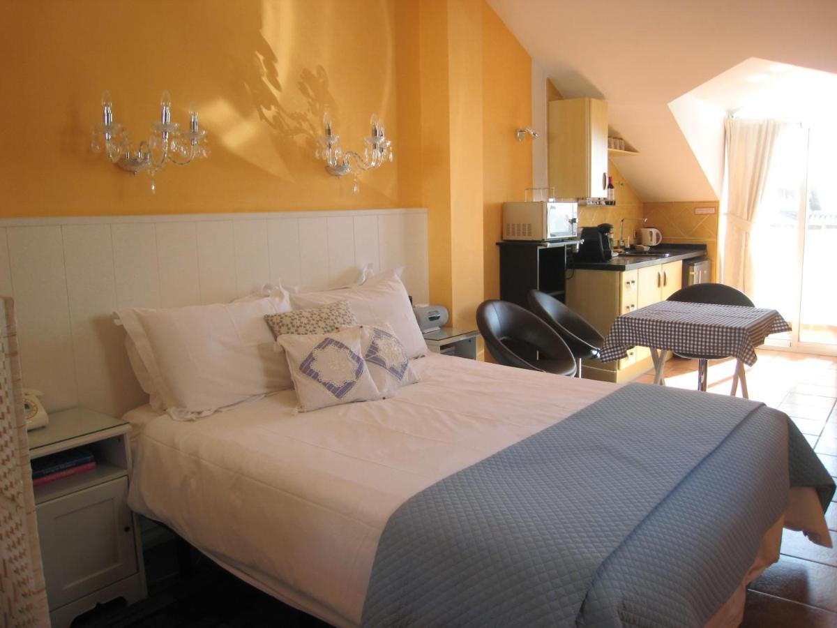 Boutique Hotel Pueblo Benalmadena Bagian luar foto